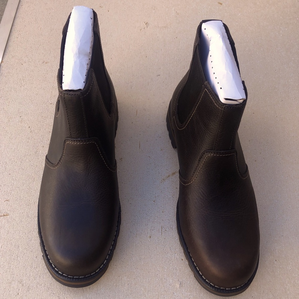 Mens Timberland brown leather Chelsea style work boots